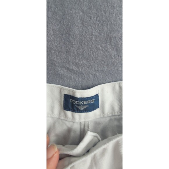 DOCKERS Mens Beige Size 38 Classic Fit Khakis - Picture 2 of 7